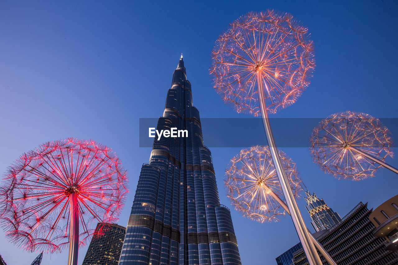 LOW ANGLE VIEW OF FERRIS WHEEL AGAINST SKY