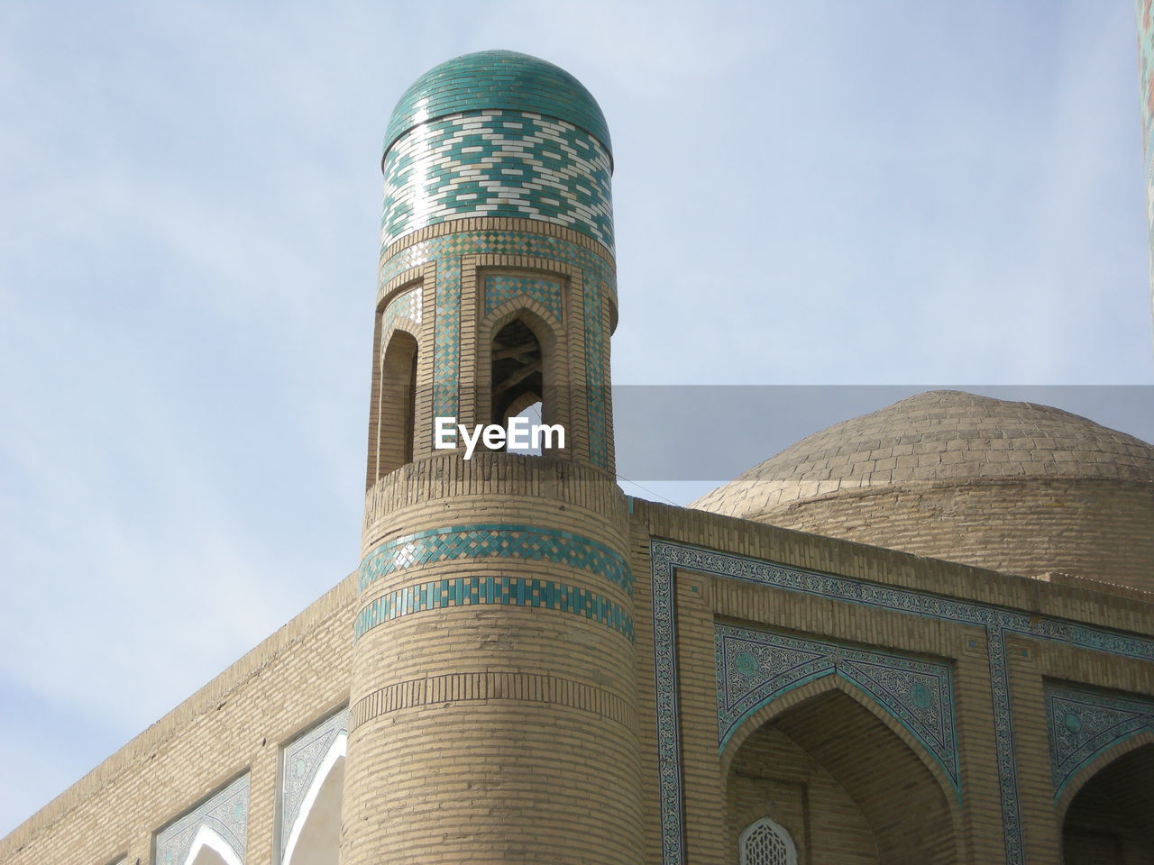 LOW ANGLE VIEW OF BELL TOWER AGAINST SKY