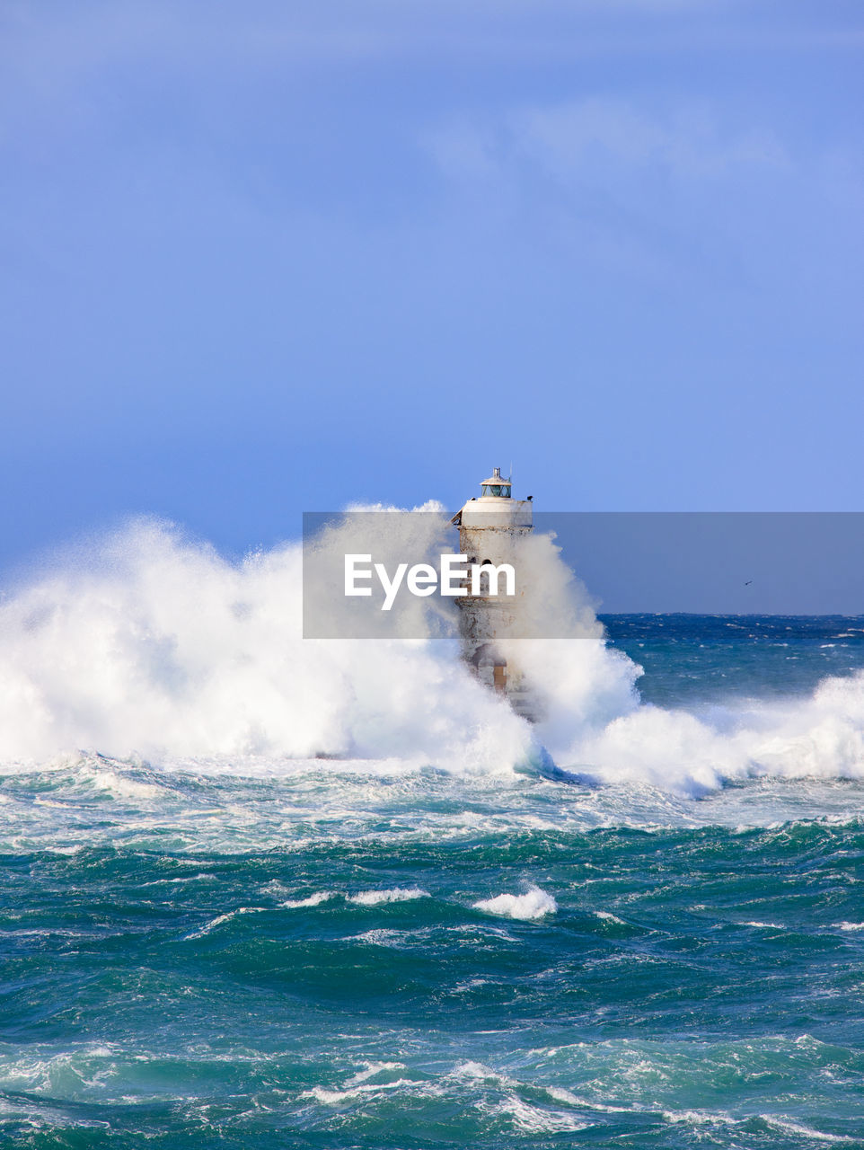 NAUTICAL VESSEL ON SEA AGAINST SKY