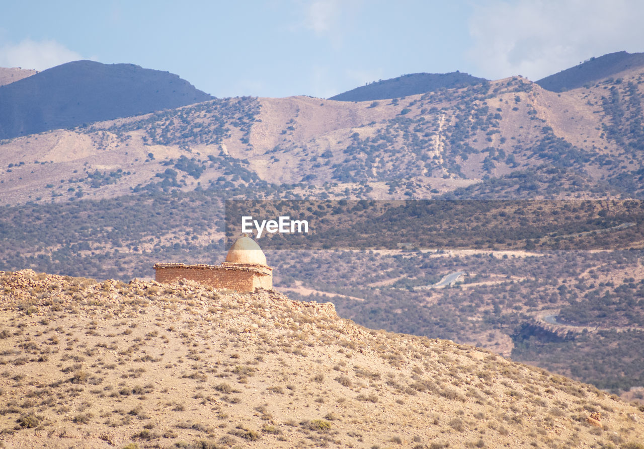 Scenic view of old mosque from ghoufi canyon in the aures region, algeria