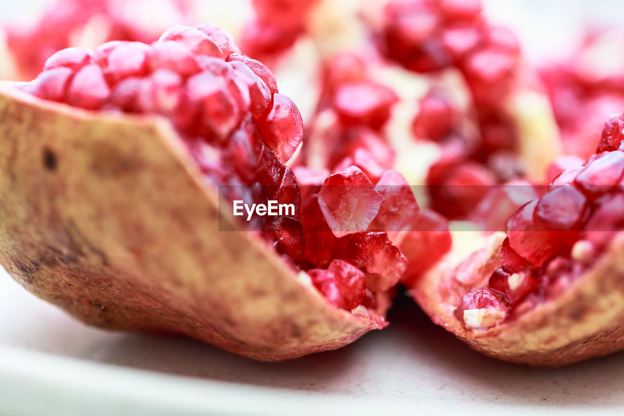 Close-up of pomegranate in plate