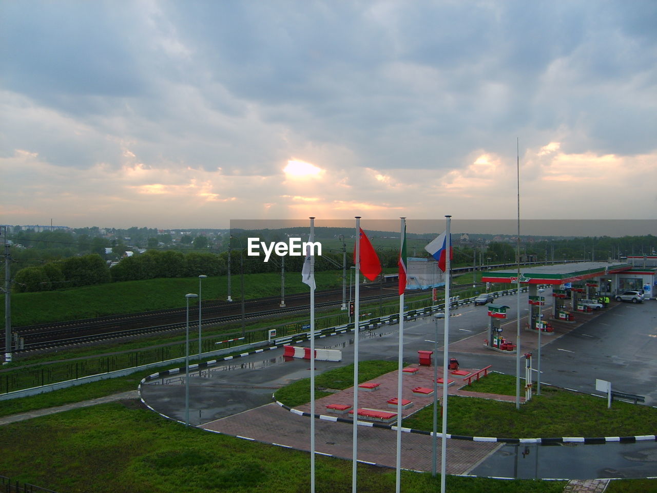 SCENIC VIEW OF FLAGS AGAINST SKY