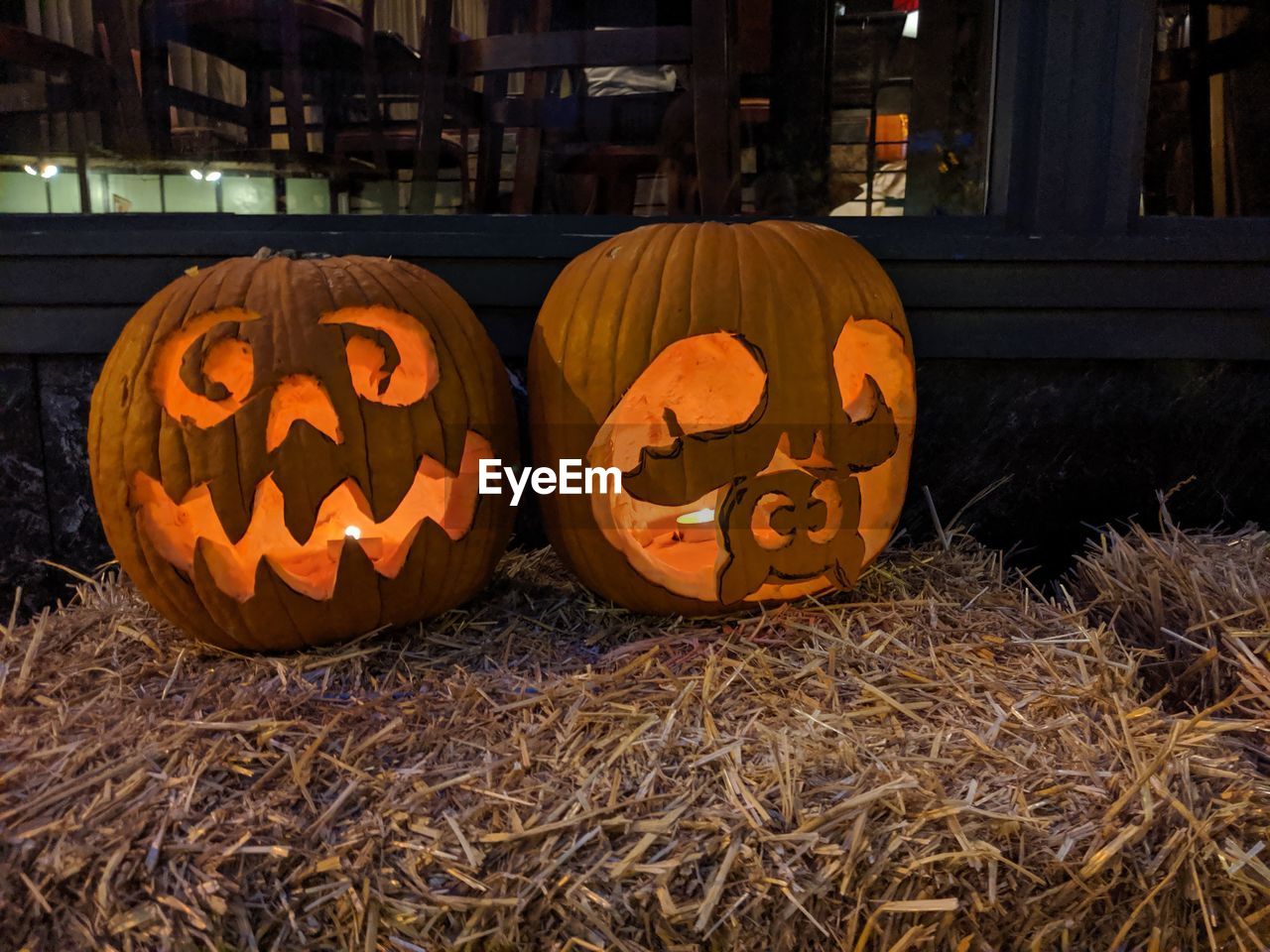 Close-up of pumpkin on hay