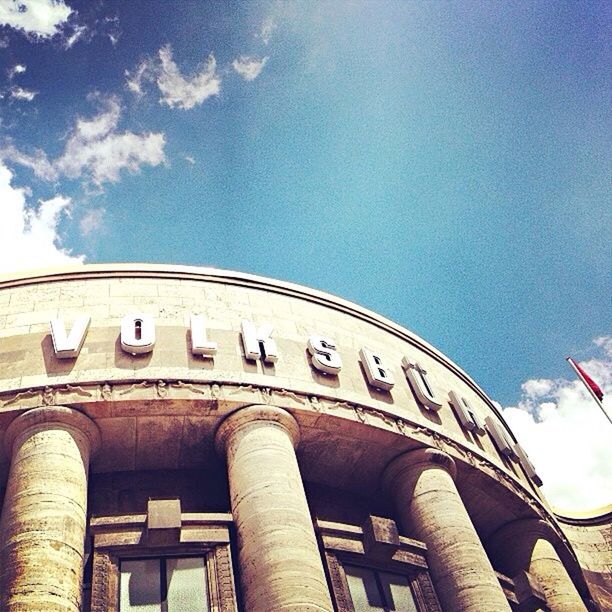 LOW ANGLE VIEW OF HISTORICAL BUILDING AGAINST SKY