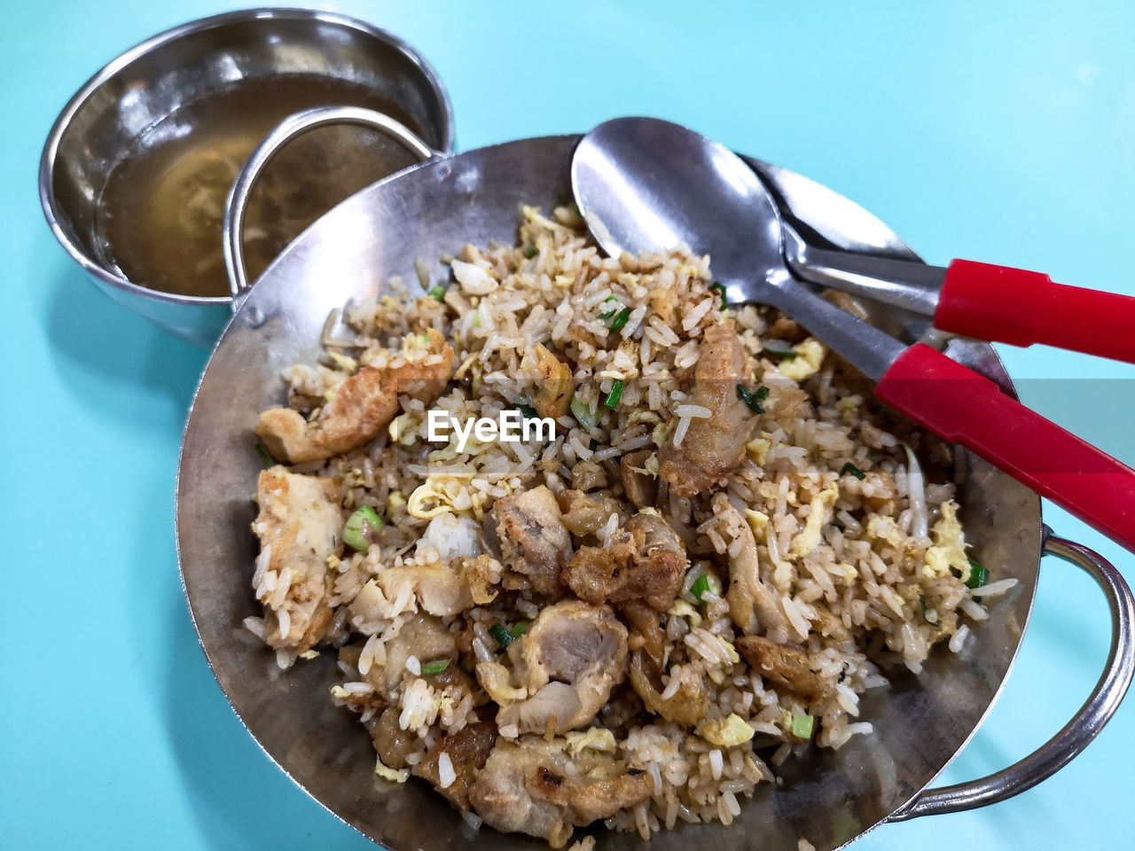 HIGH ANGLE VIEW OF BREAKFAST SERVED ON TABLE