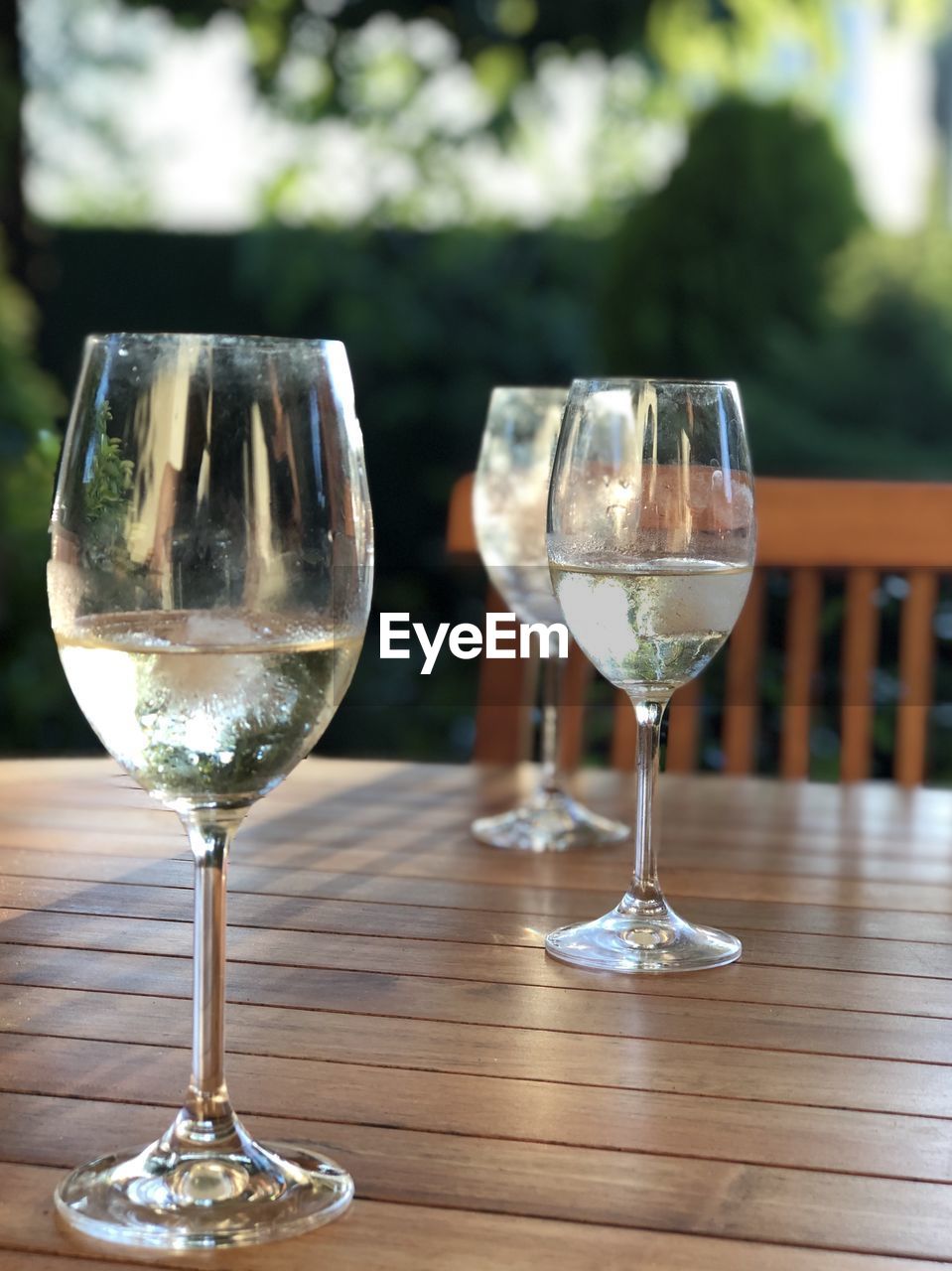 WINEGLASS ON TABLE