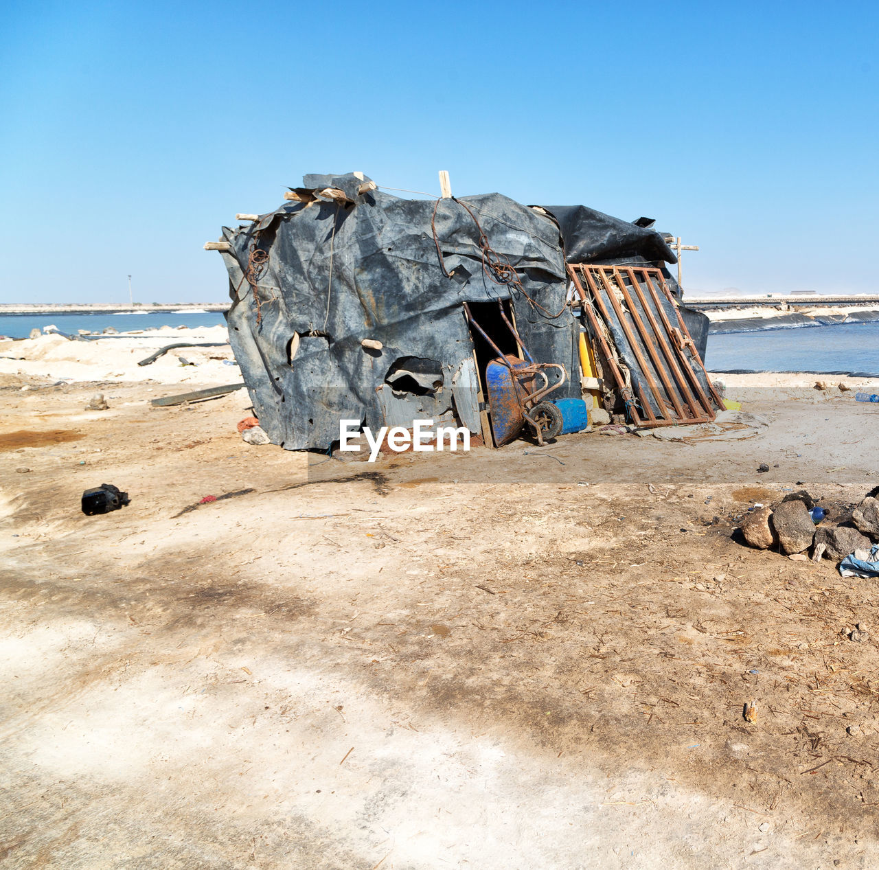 TEXT ON BEACH