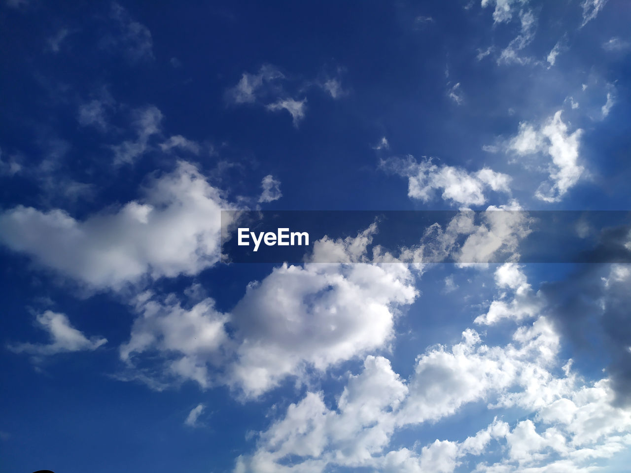 LOW ANGLE VIEW OF SKY