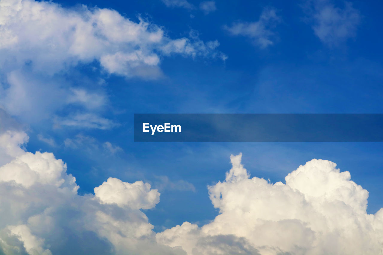 LOW ANGLE VIEW OF CLOUDY SKY