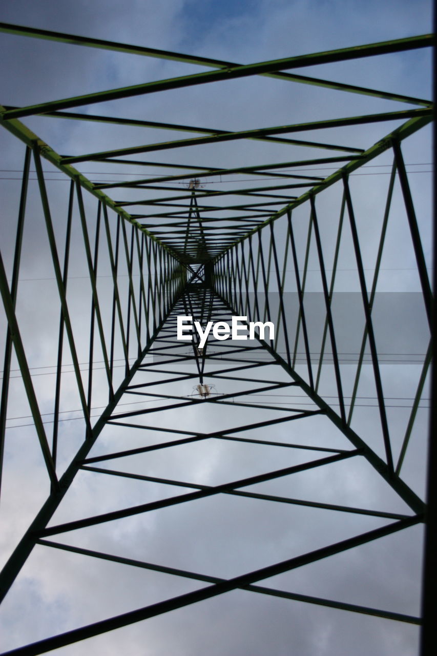 LOW ANGLE VIEW OF A METAL STRUCTURE AGAINST SKY