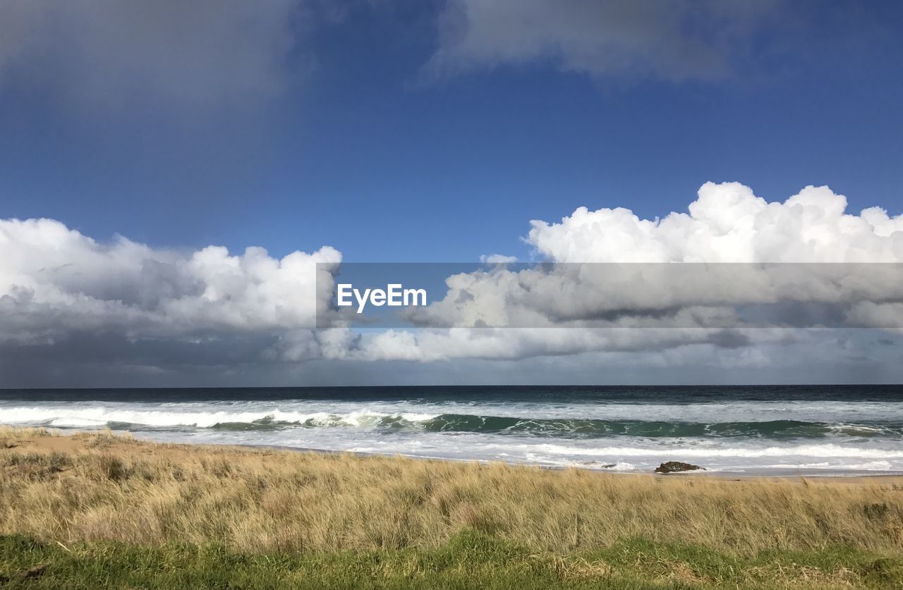 PANORAMIC SHOT OF SEA AGAINST SKY