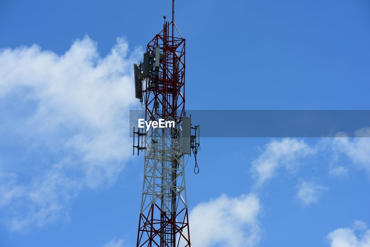 LOW ANGLE VIEW OF TOWER AGAINST SKY