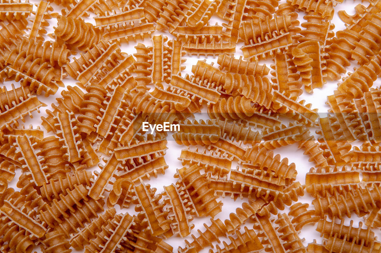 A heap of raw pasta