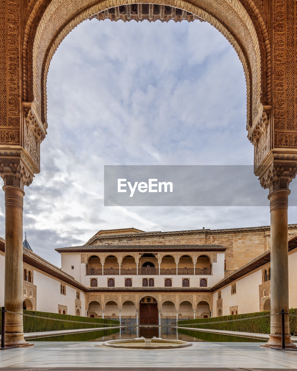 The alhambra palace in granada, andalusia, spain