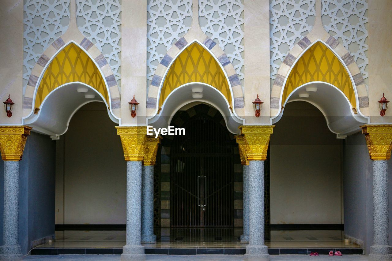 LOW ANGLE VIEW OF CATHEDRAL