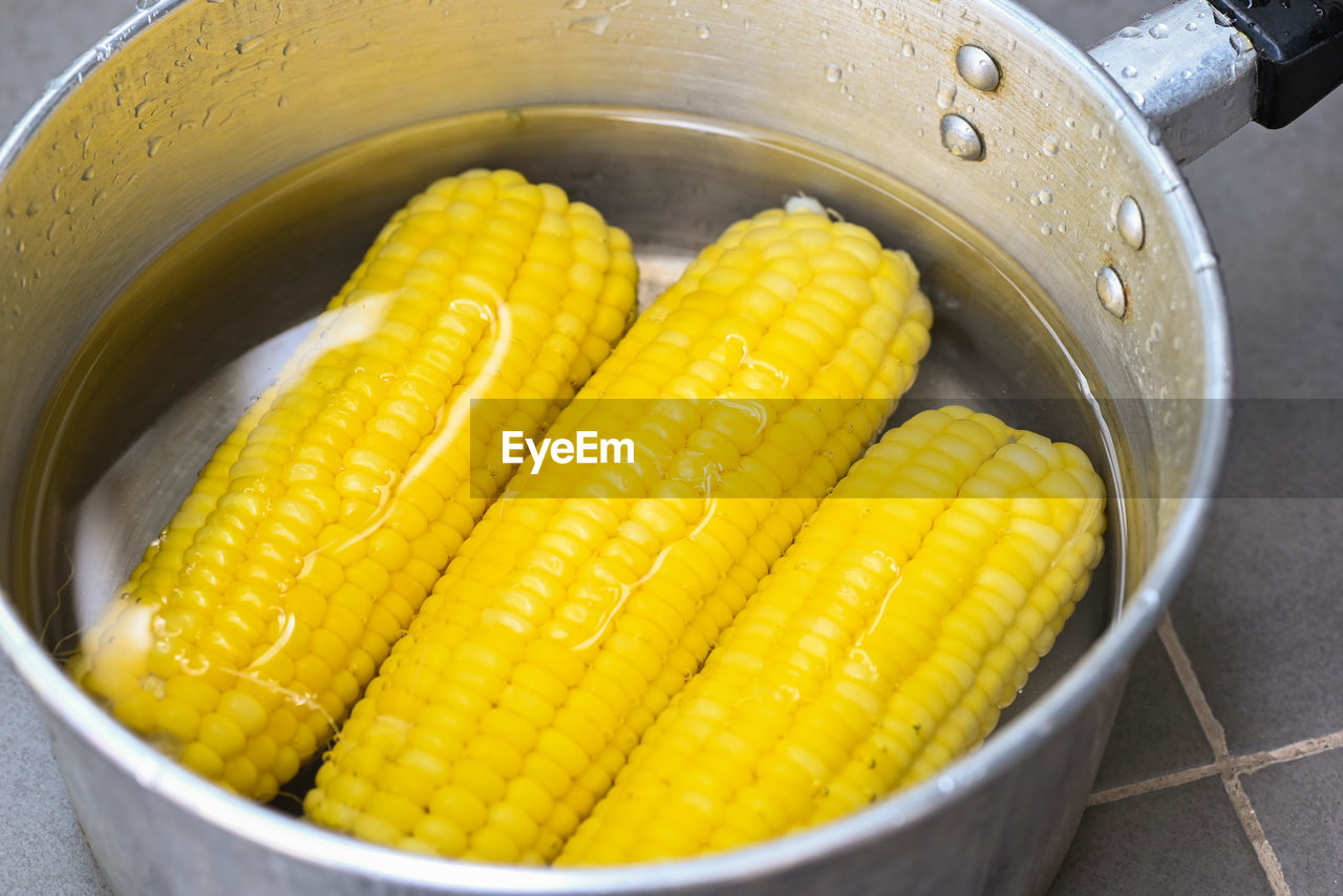 vegetable, sweet corn, food, food and drink, corn, dish, corn kernels, yellow, vegetarian food, produce, freshness, healthy eating, wellbeing, close-up, no people, indoors, high angle view, cuisine, household equipment, container