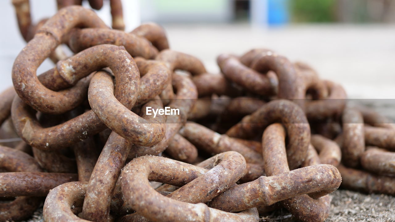 Close-up of rusty chain