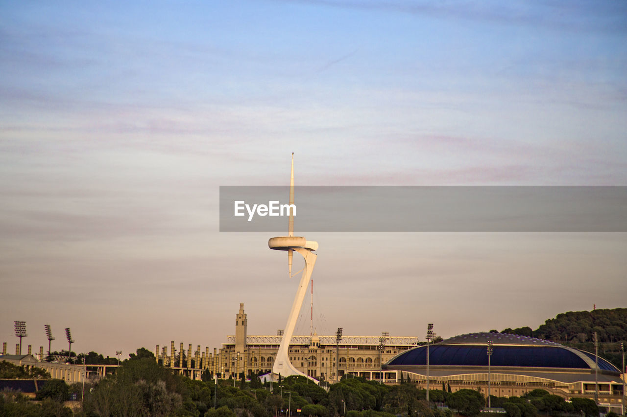 TOWER AGAINST SKY IN CITY