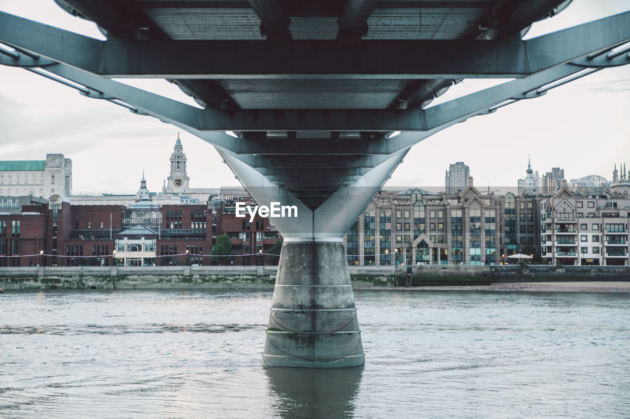 Bridge over river in city