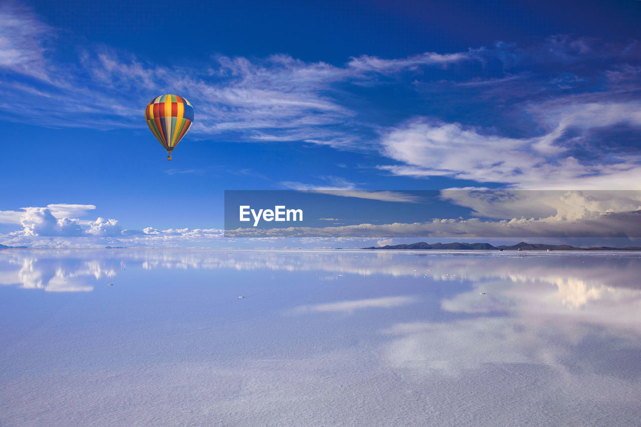 A superb view of uyuni salt lake