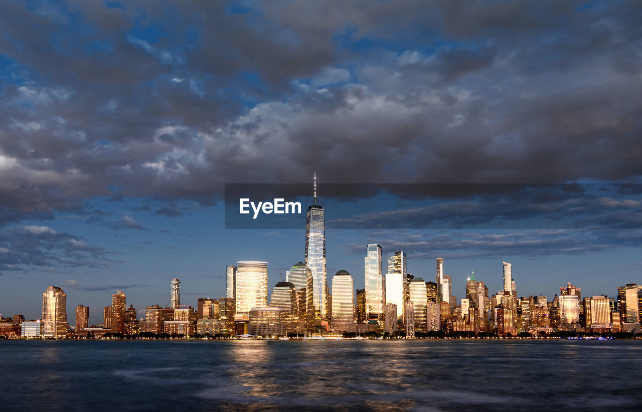 New york city skyline with freedom tower