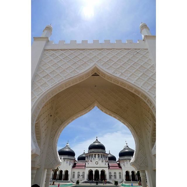 LOW ANGLE VIEW OF CHURCH AGAINST THE SKY