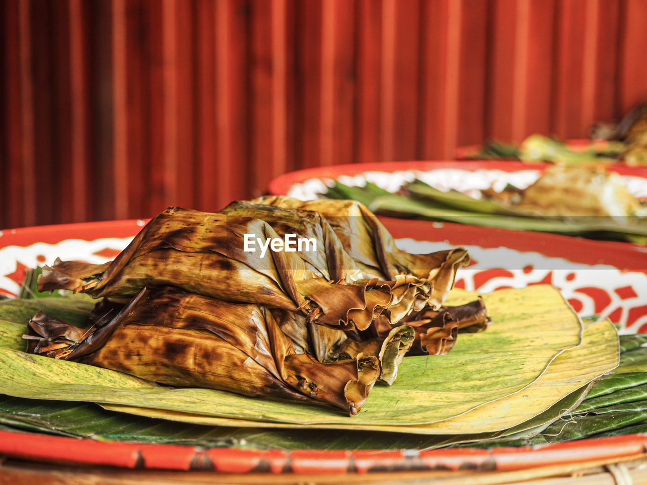 CLOSE-UP OF FOOD ON TABLE IN PLATE