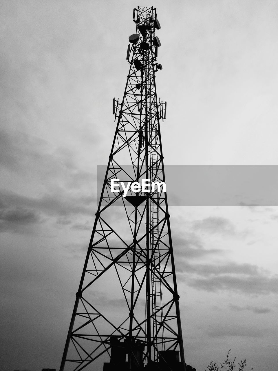 LOW ANGLE VIEW OF POWER LINES AGAINST SKY