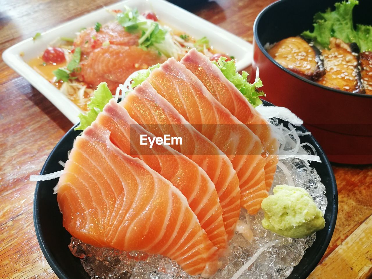 CLOSE-UP OF MEAL SERVED IN TRAY