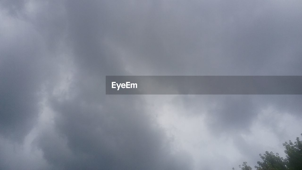 LOW ANGLE VIEW OF STORM CLOUDS
