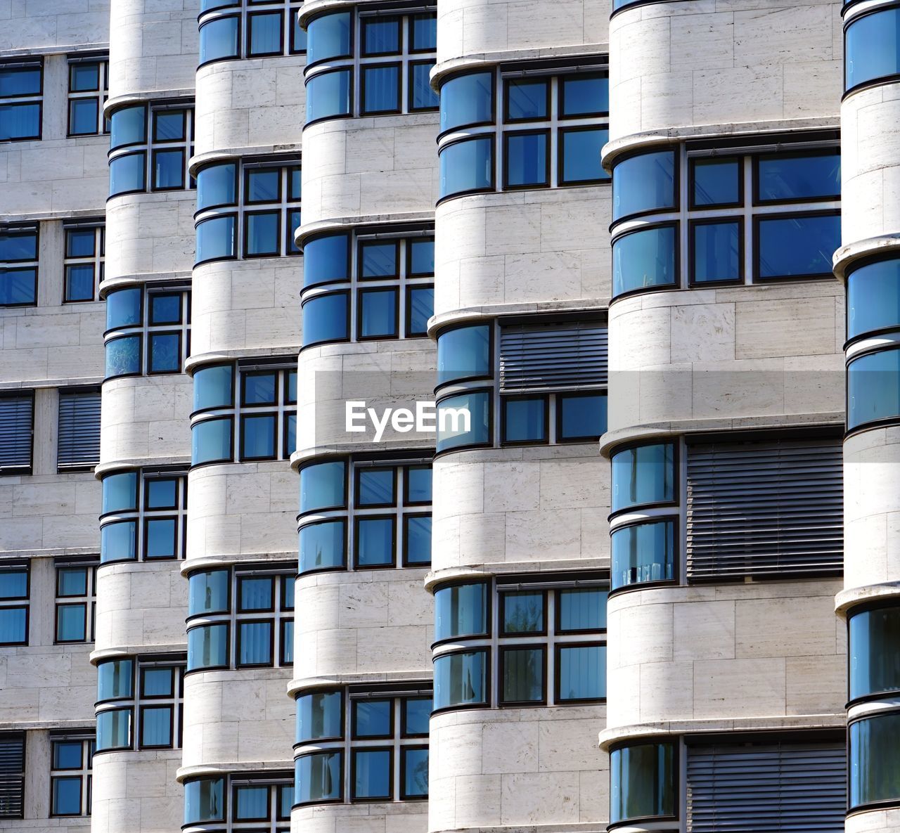 LOW ANGLE VIEW OF BUILDING