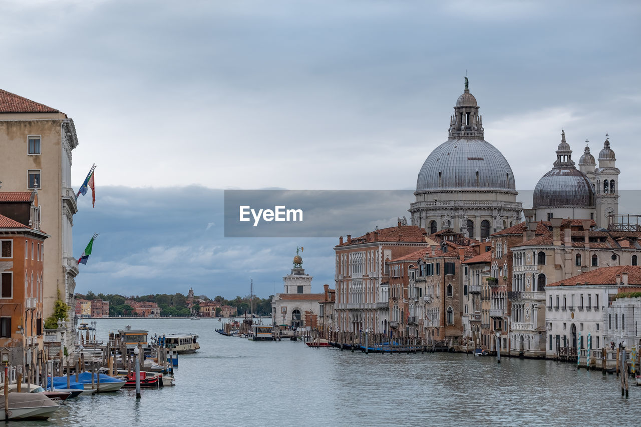 Panoramic view of  venice against sky