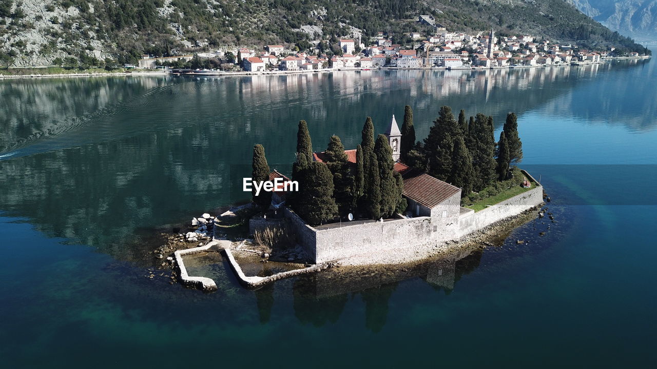 Panoramic view of lake against trees