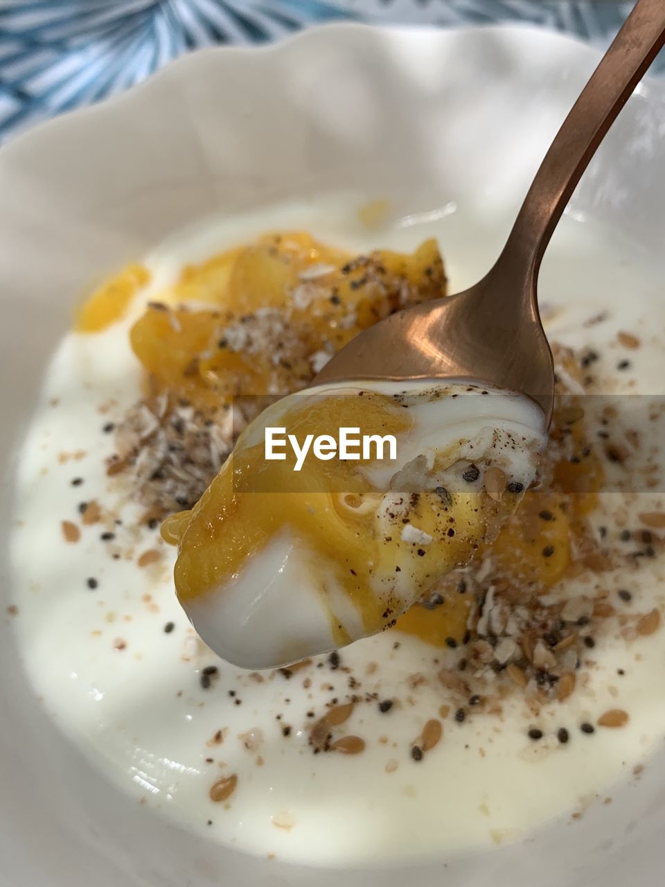 CLOSE-UP OF BREAKFAST IN PLATE