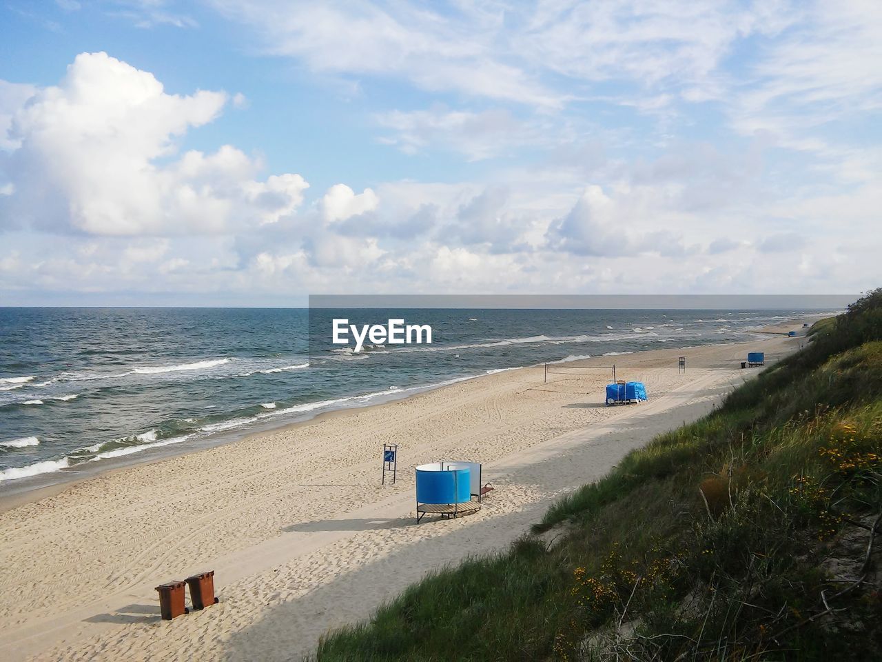 SCENIC VIEW OF BEACH