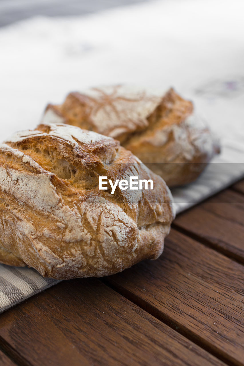 Close-up of bread on table 