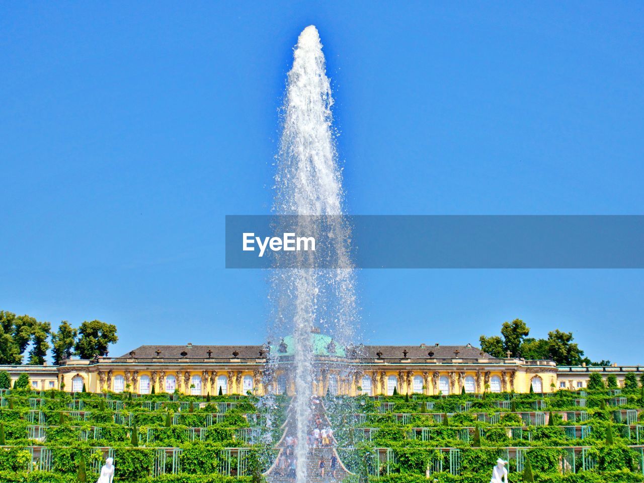 FOUNTAIN IN FRONT OF BUILDING