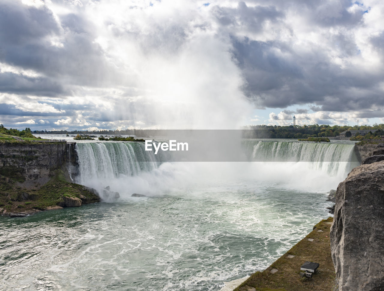 Niagra falls, niagra park, ontario, canada