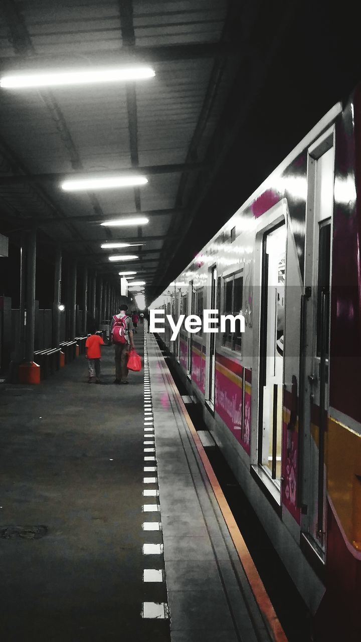 SUBWAY STATION PLATFORM