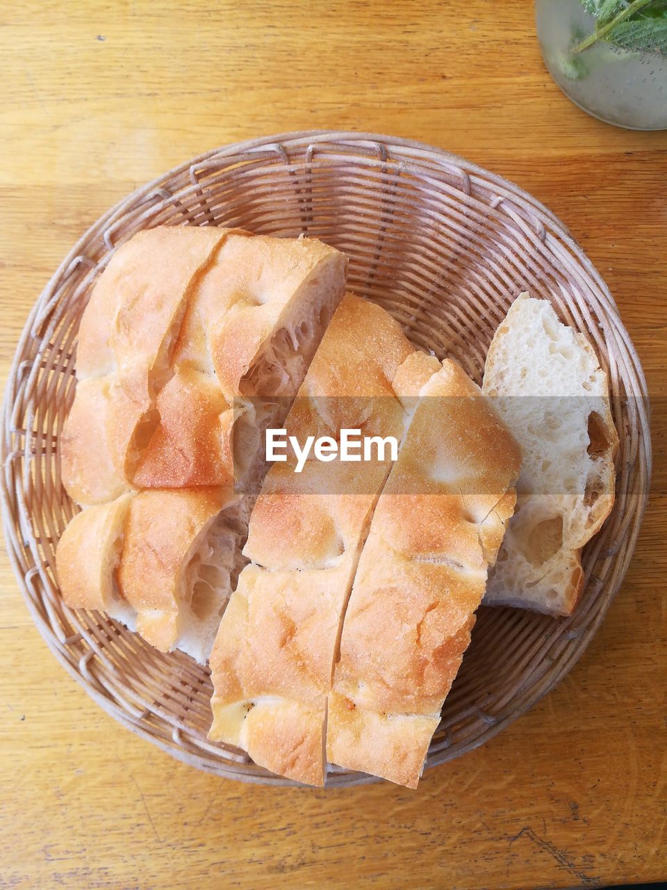 HIGH ANGLE VIEW OF BREAD IN BASKET