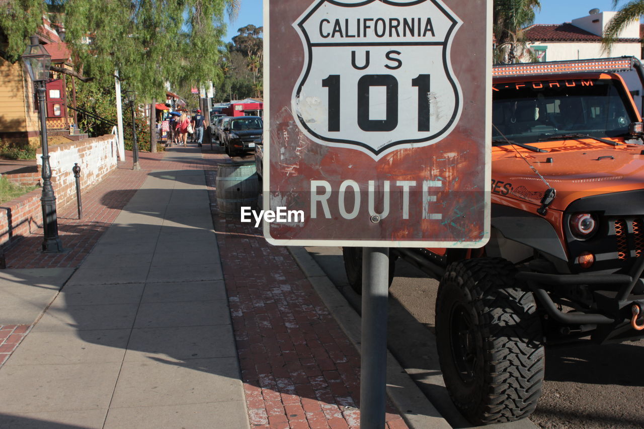 CLOSE-UP OF SIGN