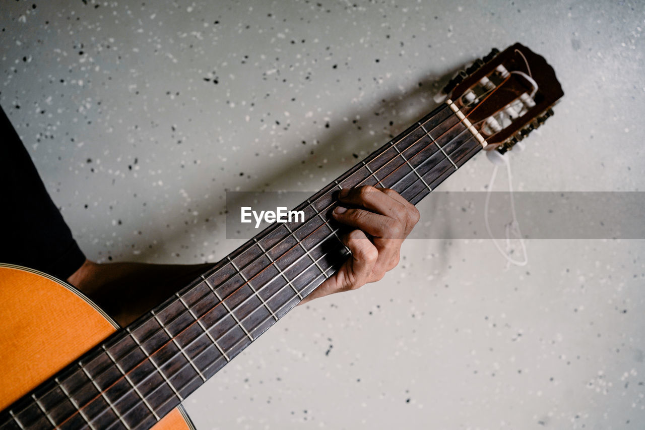 Man playing guitar