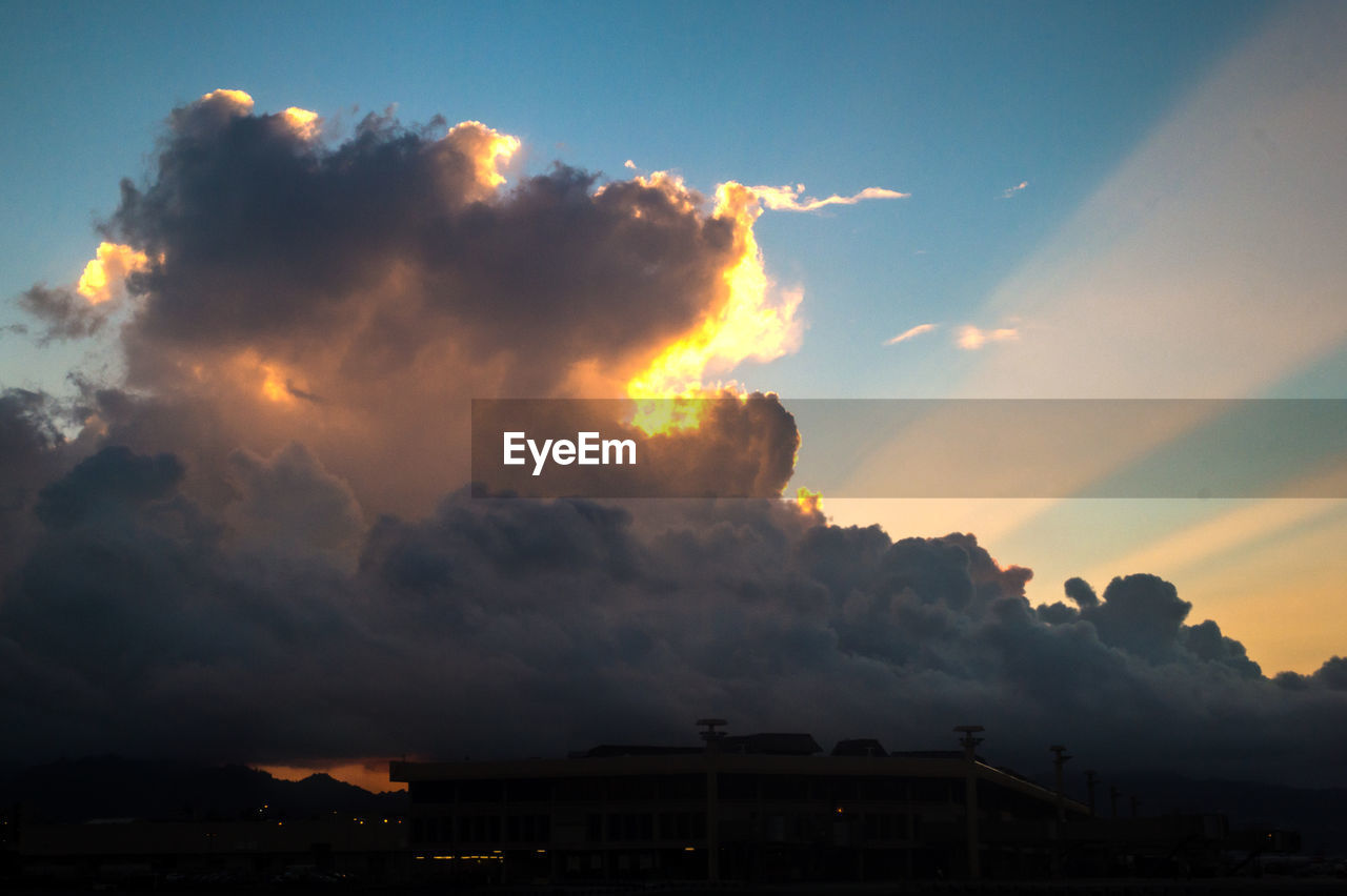 VIEW OF DRAMATIC SKY AT SUNSET