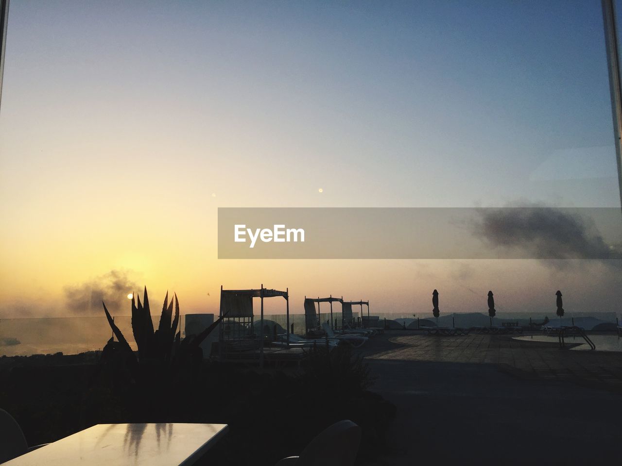 SCENIC VIEW OF BEACH AGAINST CLEAR SKY