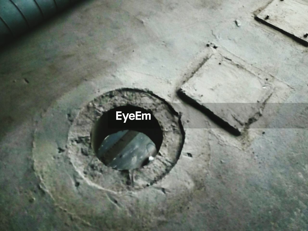 CLOSE-UP OF ABANDONED KITCHEN IN ROOM