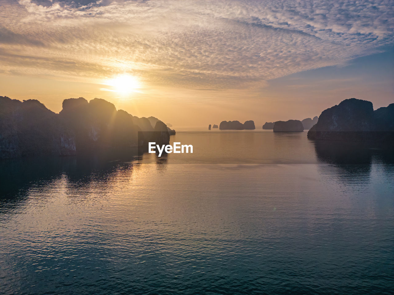 A beautiful ha long bay sunrise