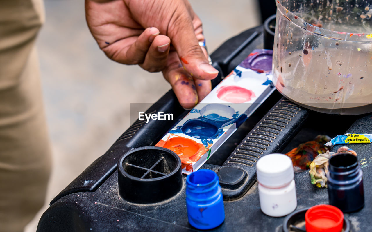 hand, adult, paint, occupation, one person, men, blue, paintbrush, bottle, brush, close-up, water, holding, container