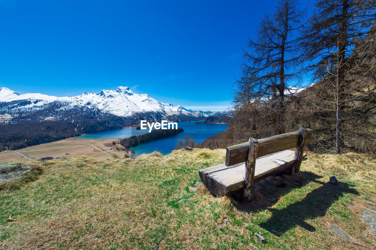 SCENIC VIEW OF SNOWCAPPED MOUNTAIN AGAINST SKY