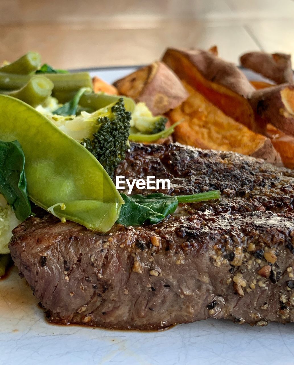 CLOSE-UP OF MEAL SERVED ON TABLE