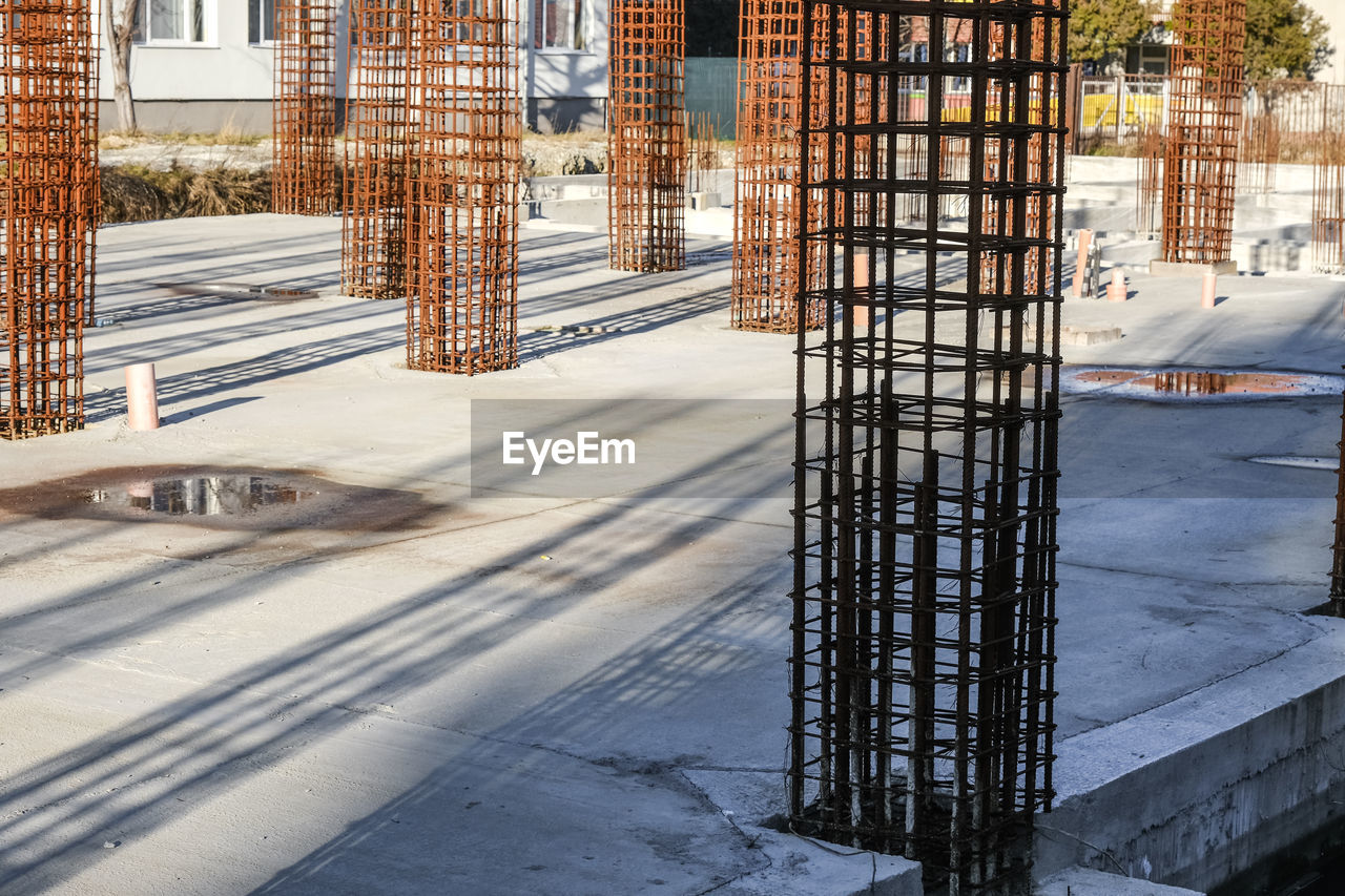 Concrete and iron pillars structure abandoned